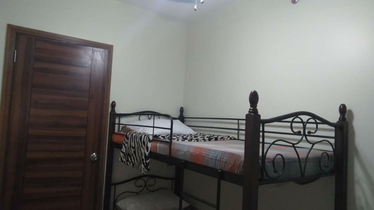 Ecj Suites @ Horizons 101 *